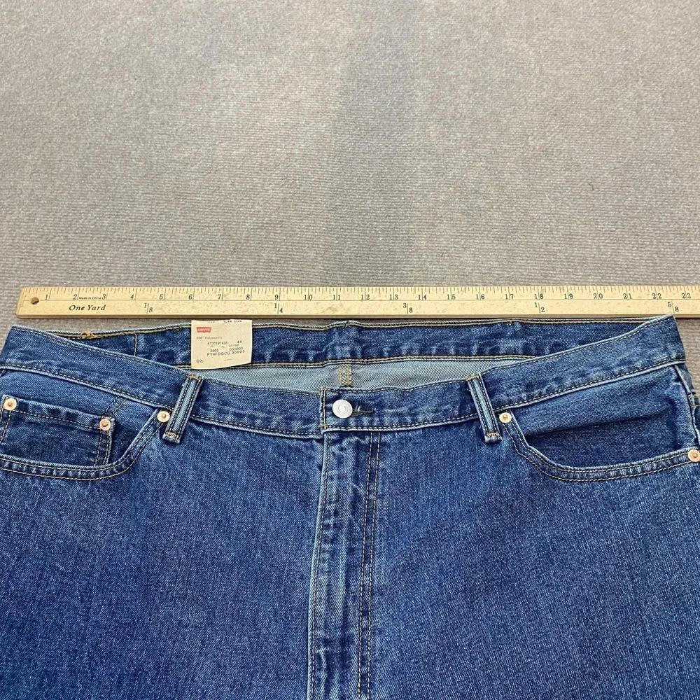 Levis 550 Jeans Mens 44x32 Blue Relaxed Fit Tapered Leg Denim Classic New